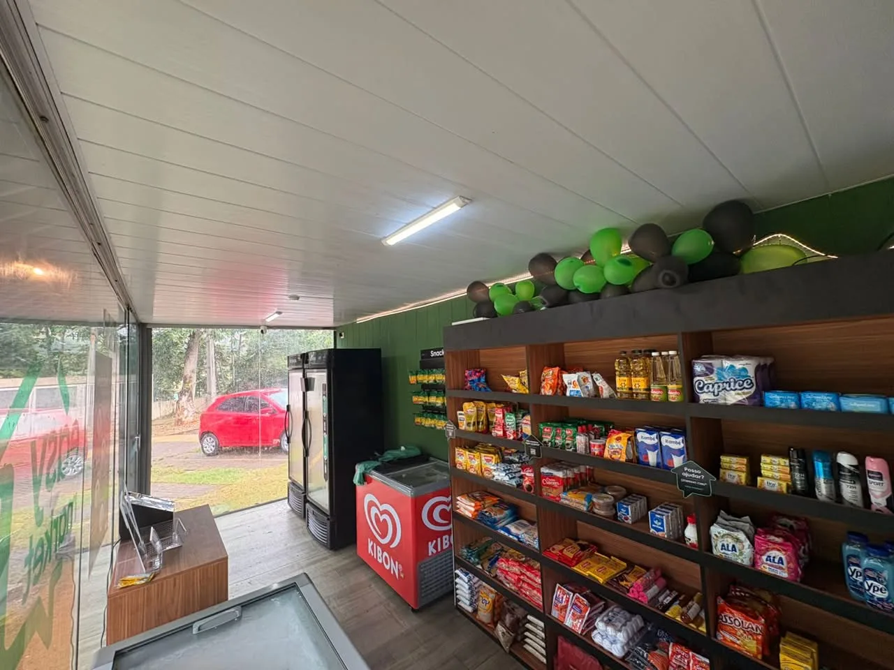 Mercado autônomo em condomínio: a vez do container